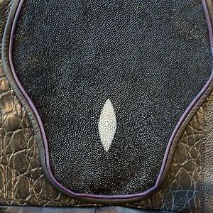 Authentic Stingray Large Crossbody New